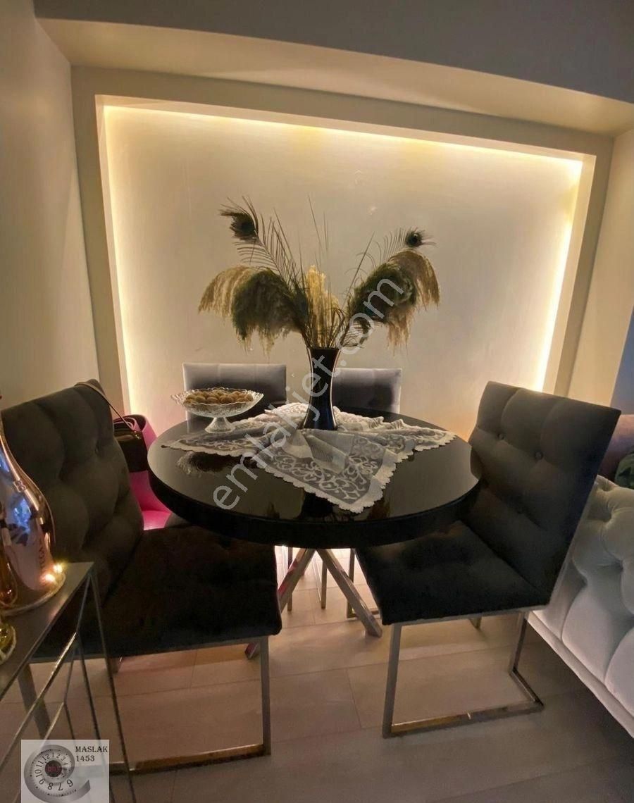 Ortaköy'de Özel Tasarım Geniş Bahçe Kullanımlı Satılık Giriş Kat***acil Satılık*** - Görsel 14