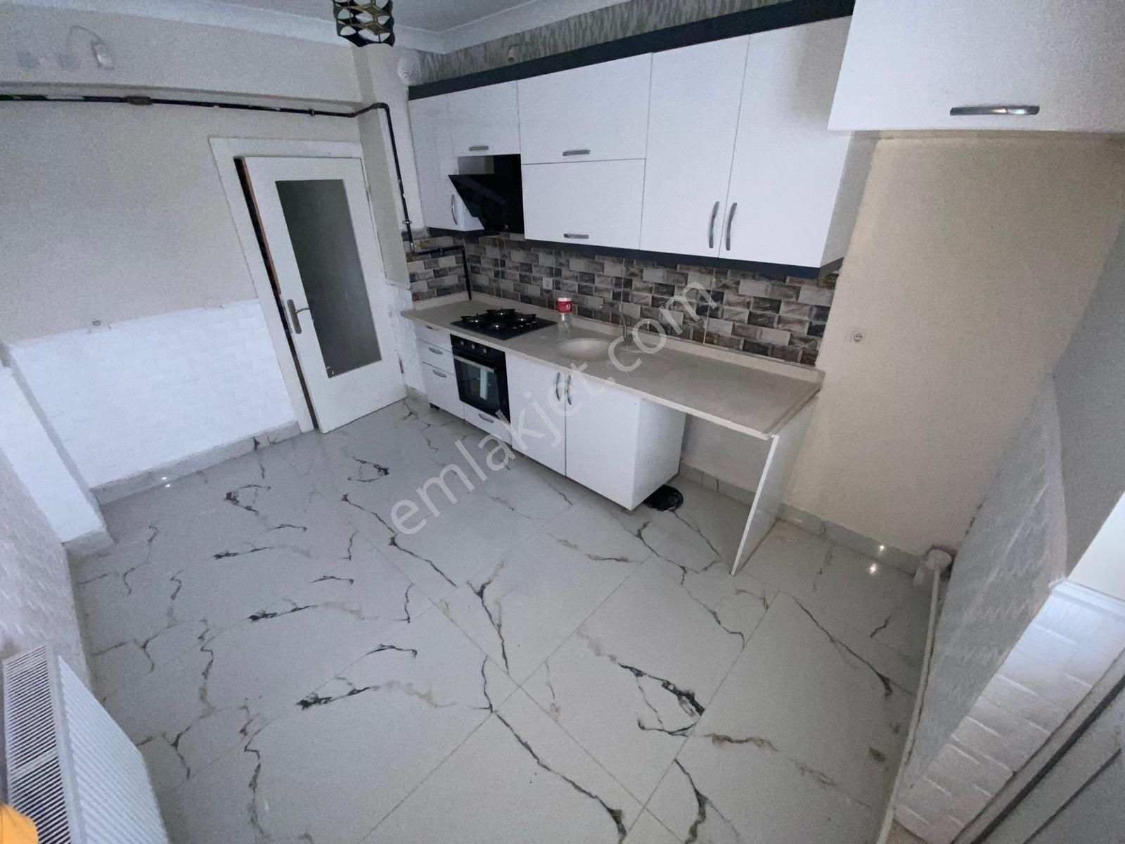 Sincan Yenikentte Satılık 2+1 Sıfır Daire Çok Uygun Fırsat