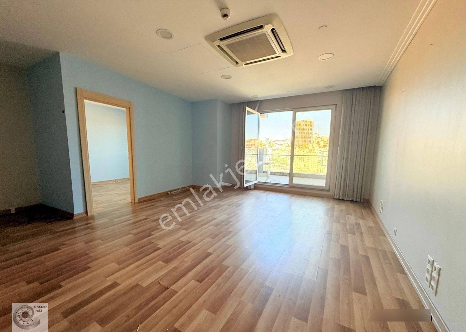 Ağaoğlu Maslak 1453 Sitesinde 2 Bölmeli Ofis Satılık ***boş***teraslı - Görsel 23