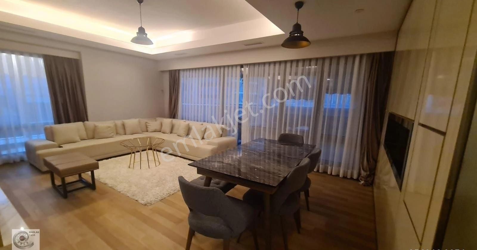 Maslak 1453 Sitesinde Satılık 2+1 C Bloklarda 2+1 En Büyük Tip