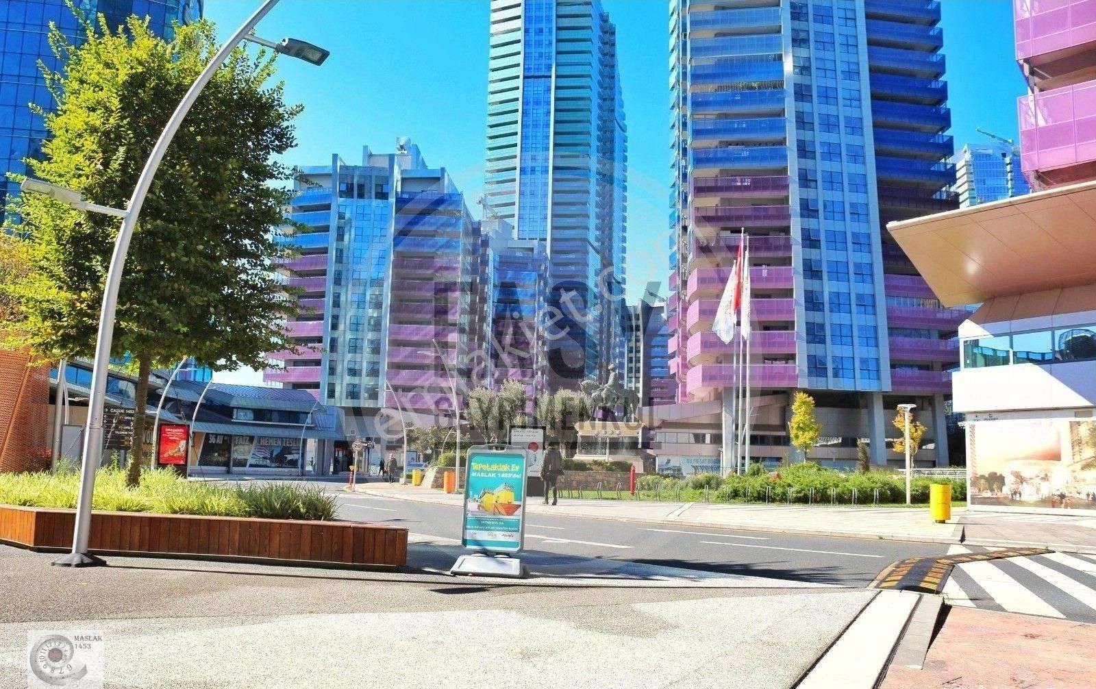 Maslak 1453 Sitesinde Satılık 2+1 C Bloklarda 2+1 En Büyük Tip - Görsel 2
