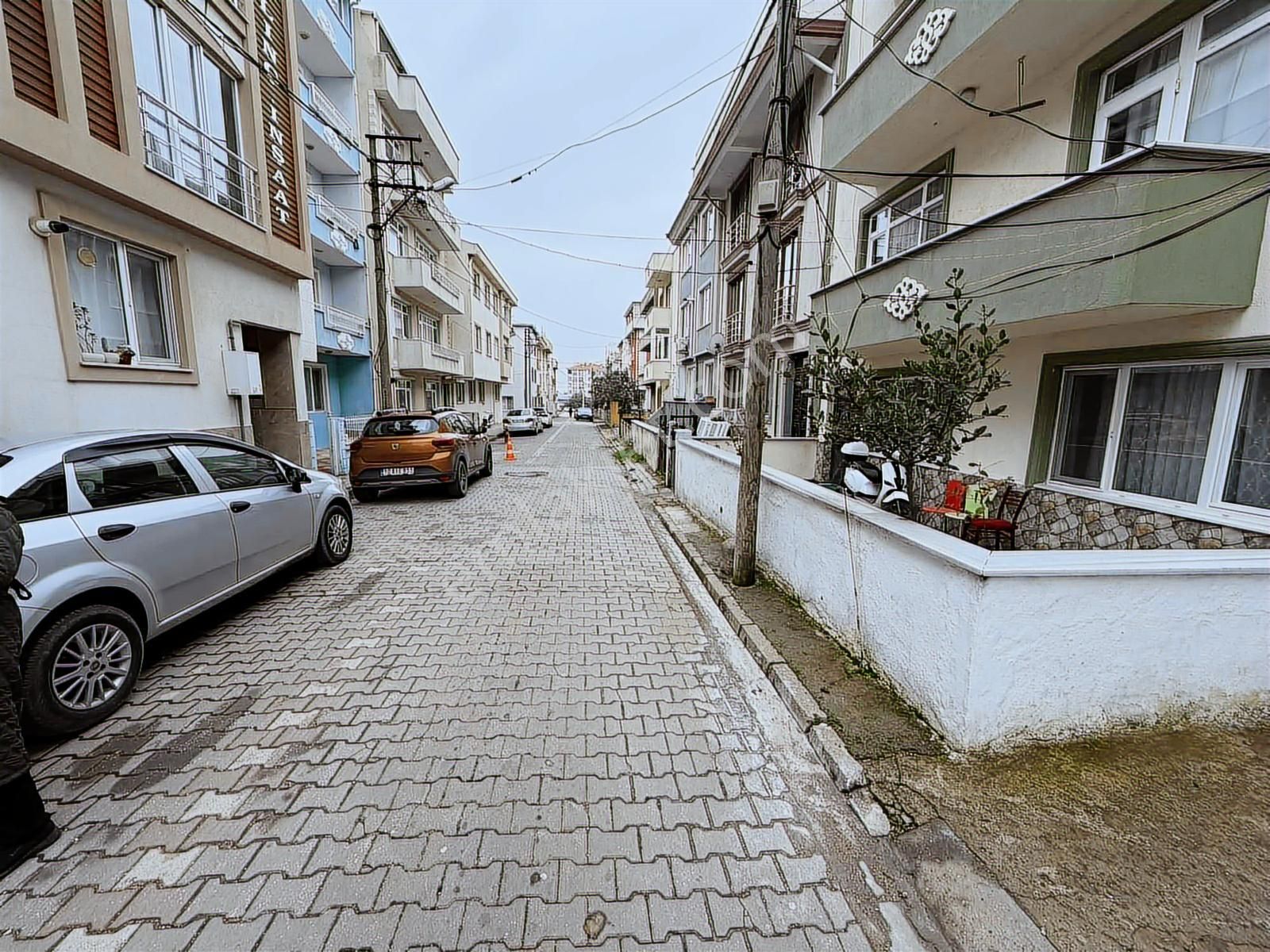 Burcu'dan 600 Evler Mh. Adliye Yanı Yenilenmiş 2+1 Kiralık Daire - Görsel 2