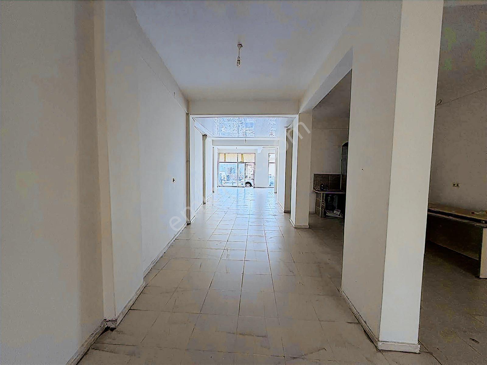 Cumhuriyet'te 170m2 Kiralık Dükkan - Görsel 6