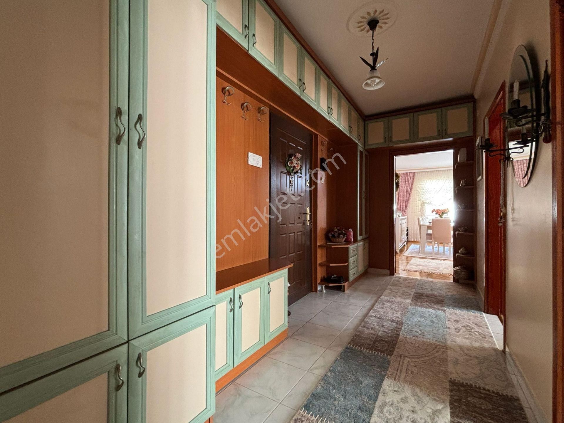 Pursaklar Mehmet Zengin Emlak'tan Hastane Yakını, Masrafsız 3.kat 3+1 Daire - Görsel 17