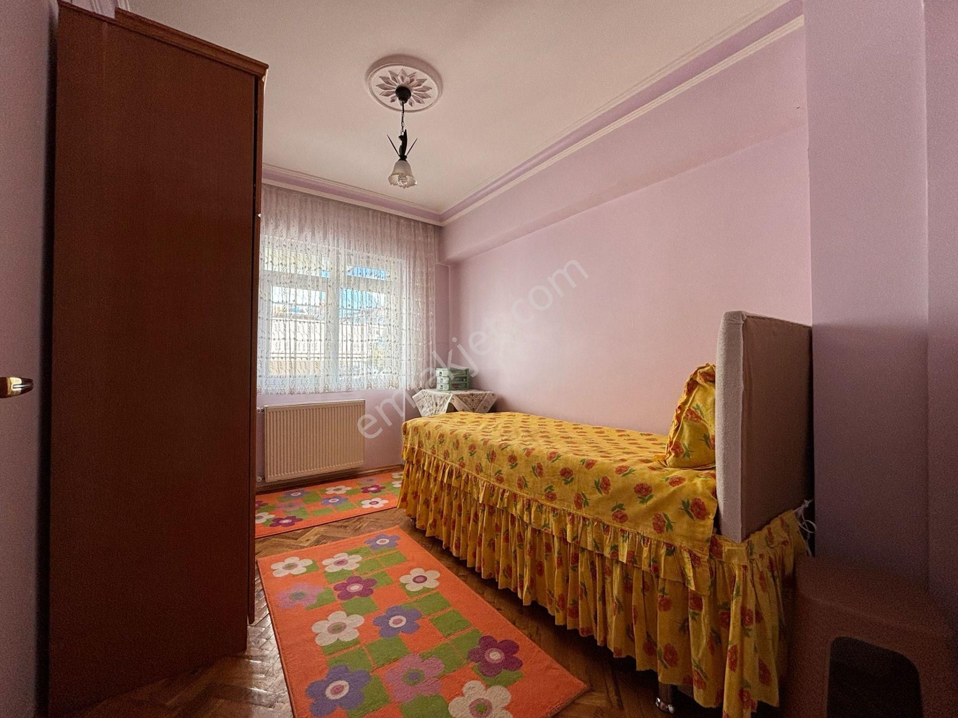 Pursaklar Mehmet Zengin Emlak'tan Hastane Yakını, Masrafsız 3.kat 3+1 Daire - Görsel 11