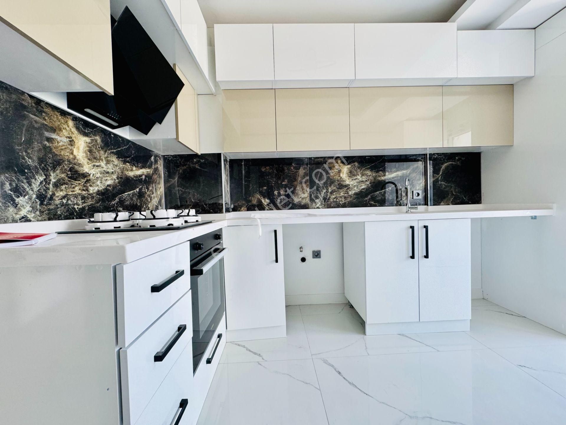 Pursaklar Mehmet Zengin Emlak'tan Fatih Mah. Asansörlü Ful Yapılı 1.kat 2+1 Daire - Görsel 2