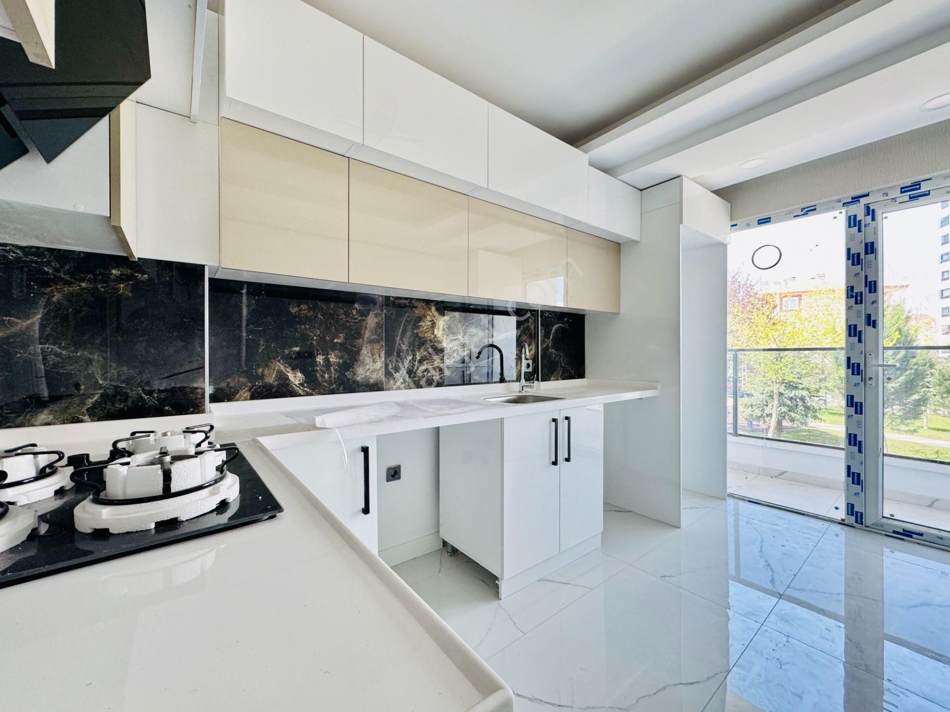 Pursaklar Mehmet Zengin Emlak'tan Fatih Mah. Asansörlü Ful Yapılı 1.kat 2+1 Daire - Görsel 9