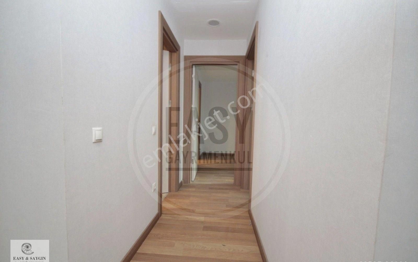 Ağaoğlu Maslak 1453 Sitesinde 2+1 Büyük Tip Satılık ***boş*** - Görsel 4