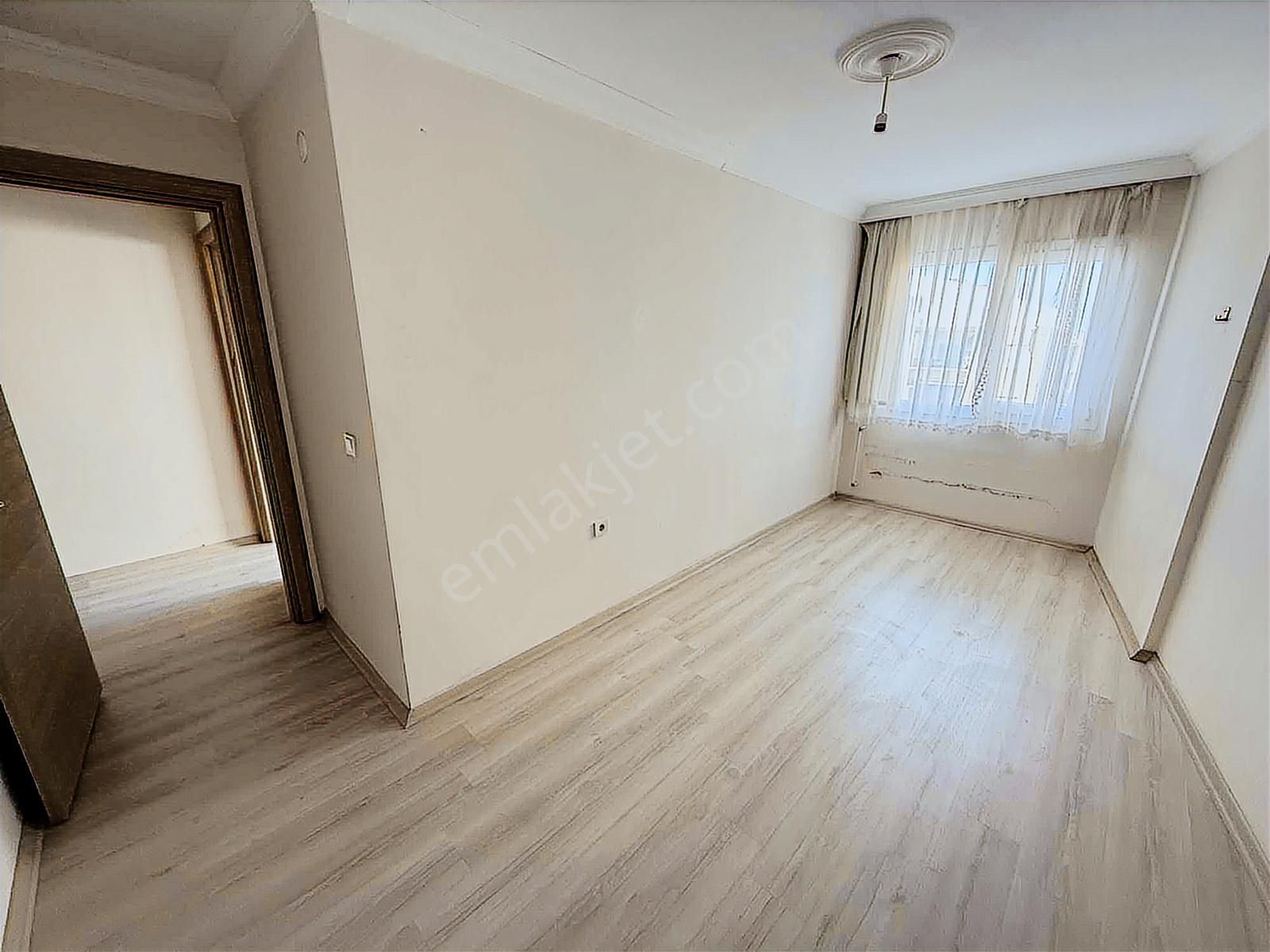 Kuşadası Davutlarda Satılık Ayrı Mutfaklı 5+1 Dublex - Görsel 10