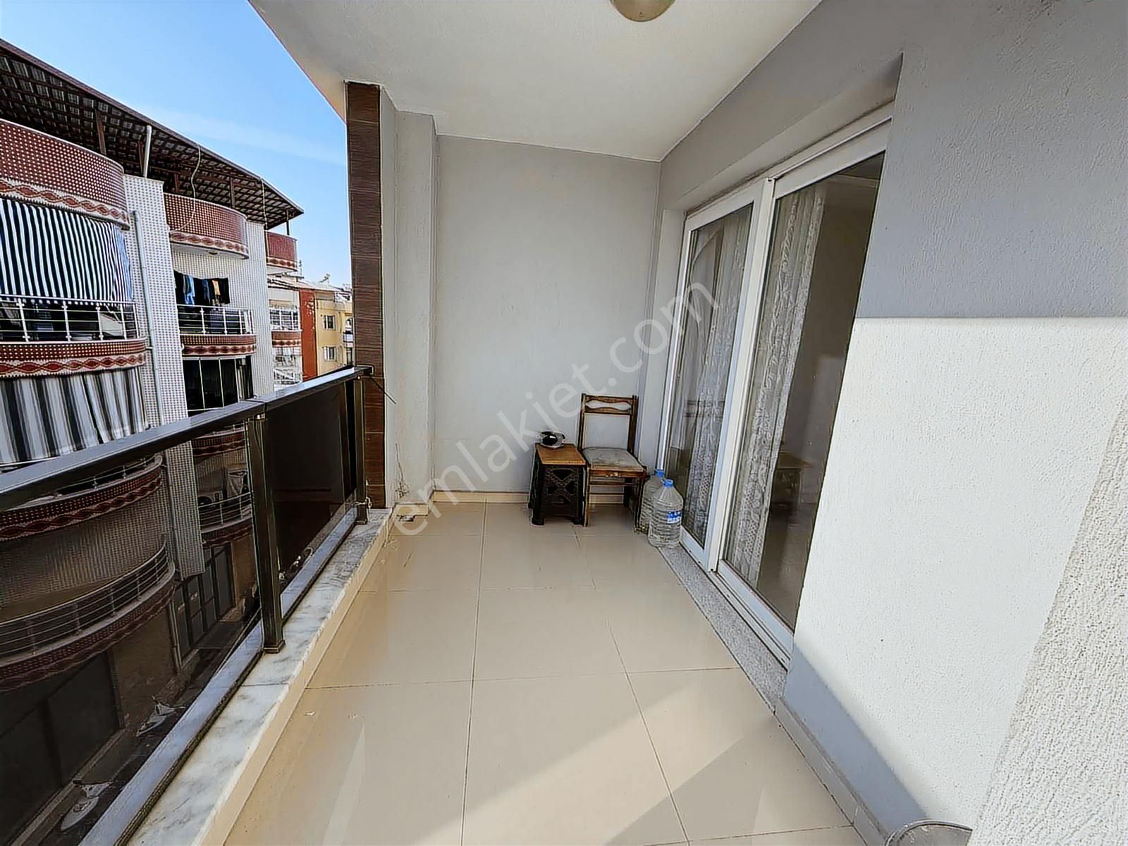 Kuşadası Davutlarda Satılık Ayrı Mutfaklı 5+1 Dublex - Görsel 22