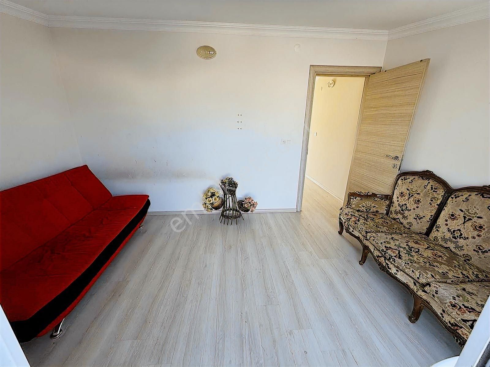 Kuşadası Davutlarda Satılık Ayrı Mutfaklı 5+1 Dublex - Görsel 5