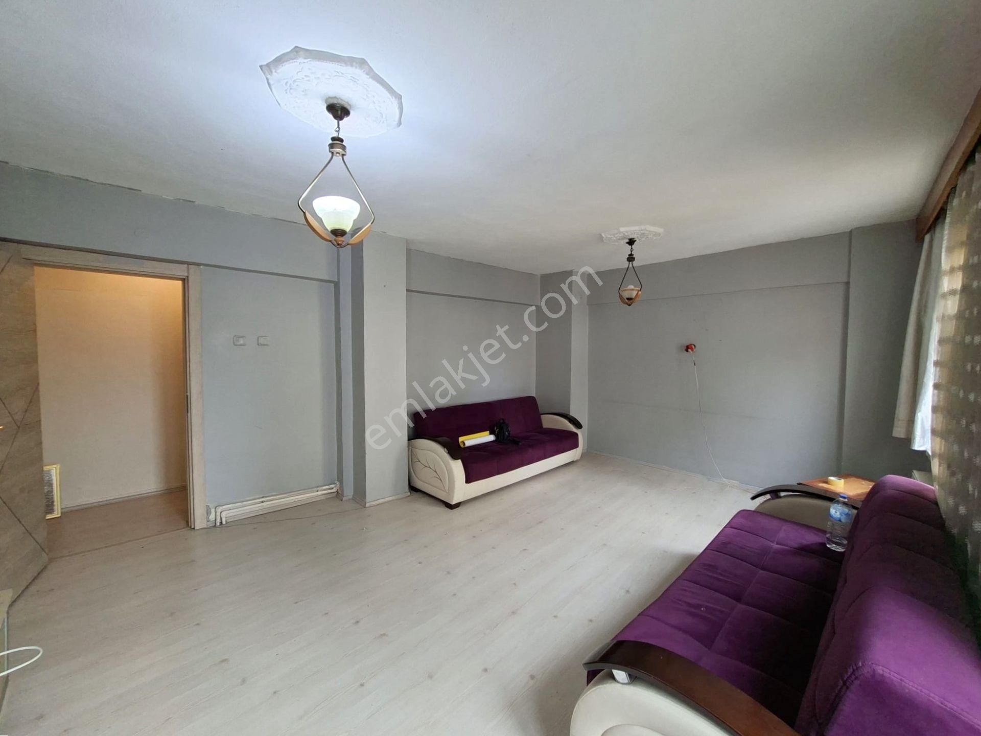 Recep Ümit Emlak'tan Hatboyu-1 Ve Gazi Yakup Satar Caddesi Yakını Satılık 2+1 Ara Kat Daire - Görsel 5