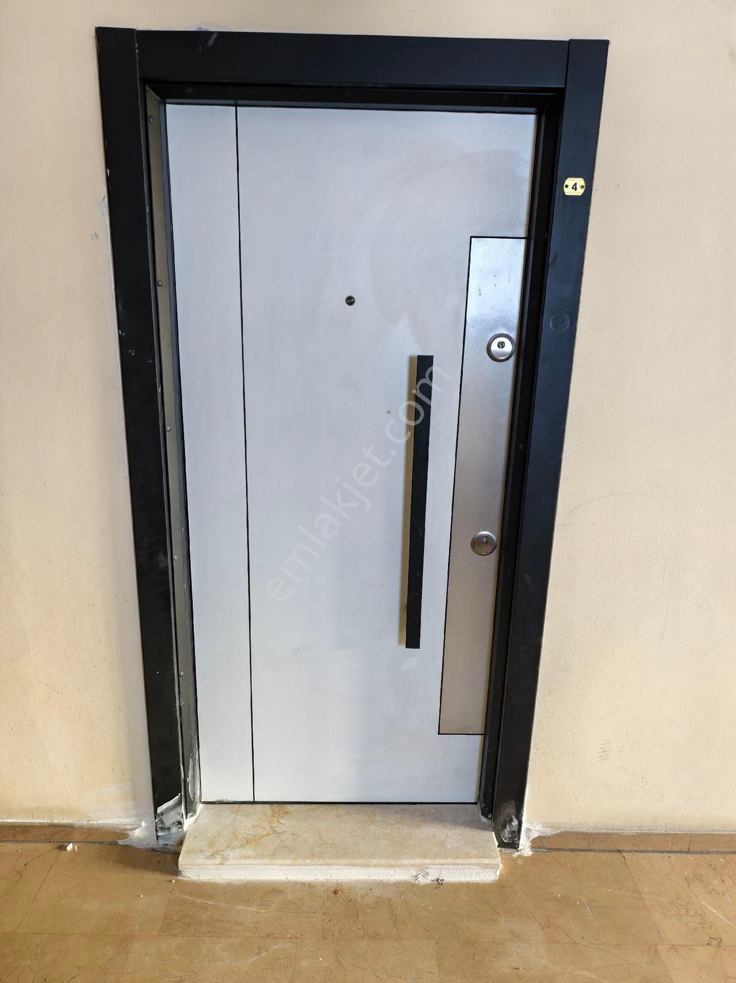 Pera'dan İsmet İnönü Bulvarı Kanatlı Avm Karşısı Kiralık Ofis - Görsel 7