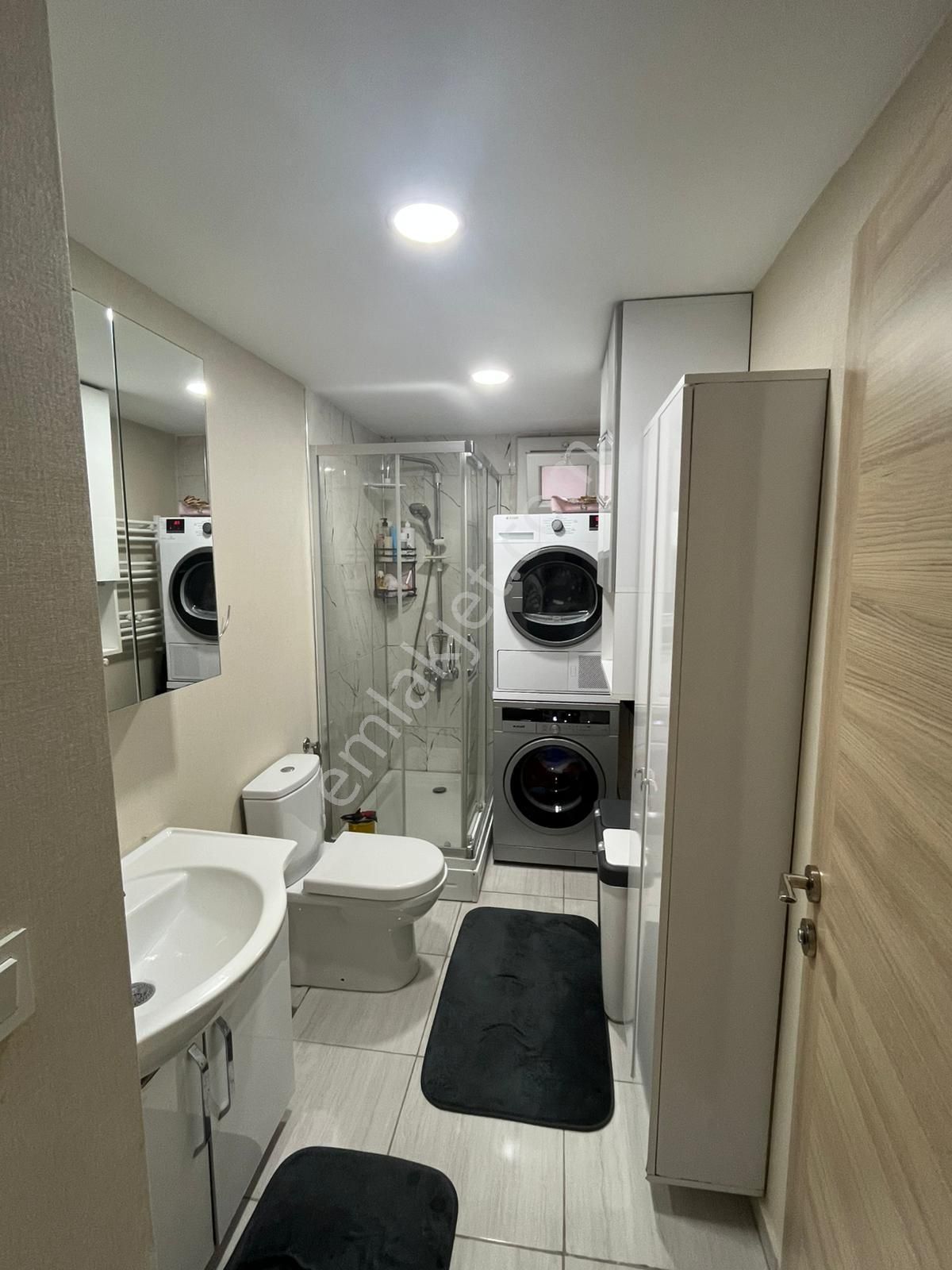 Adil Mahallesinde Site İçerisinde 2+1 Satılık Daire - Görsel 3