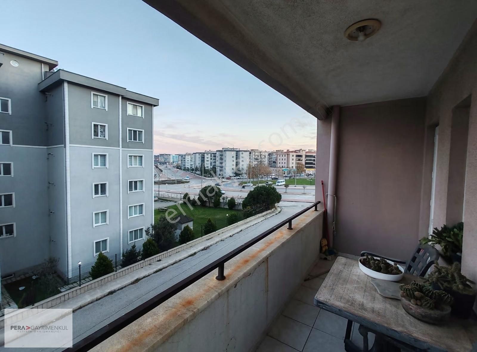 Çanakkale Esenlerde Site İçi Arakat 3+1 Satılık Daire - Görsel 10