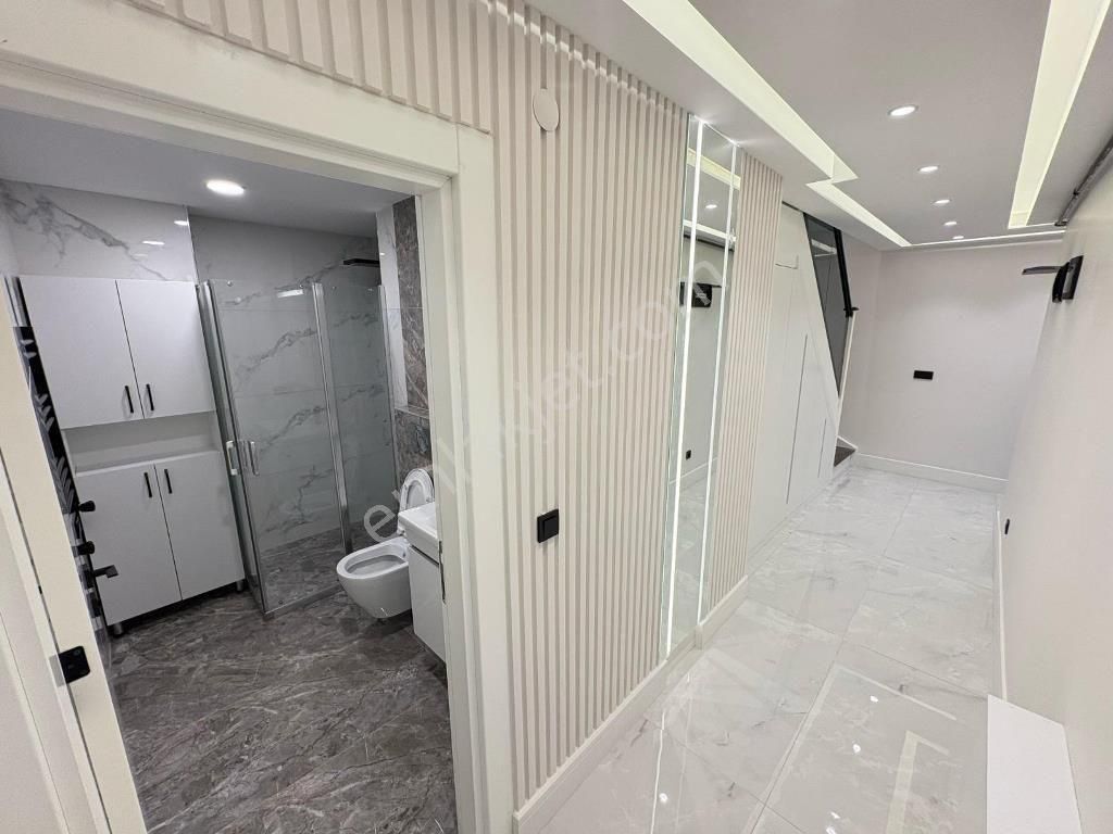 Kaçmaz'dan Altıntepe Bağdat Caddesi'nde Ön Cephe 165m² 3+1 - Görsel 33