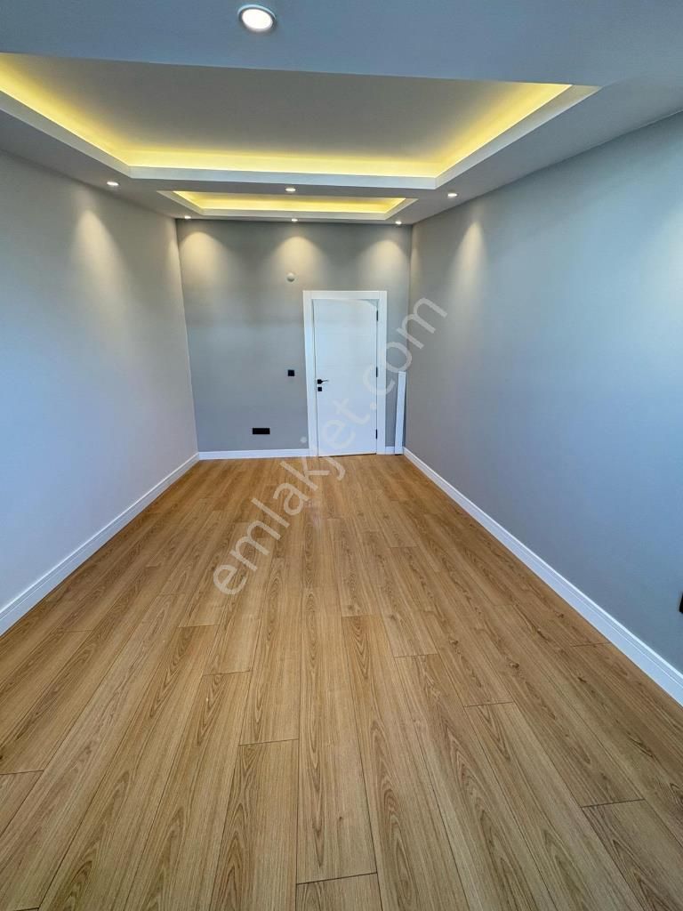 Kaçmaz'dan Altıntepe Bağdat Caddesi'nde Ön Cephe 165m² 3+1 - Görsel 14