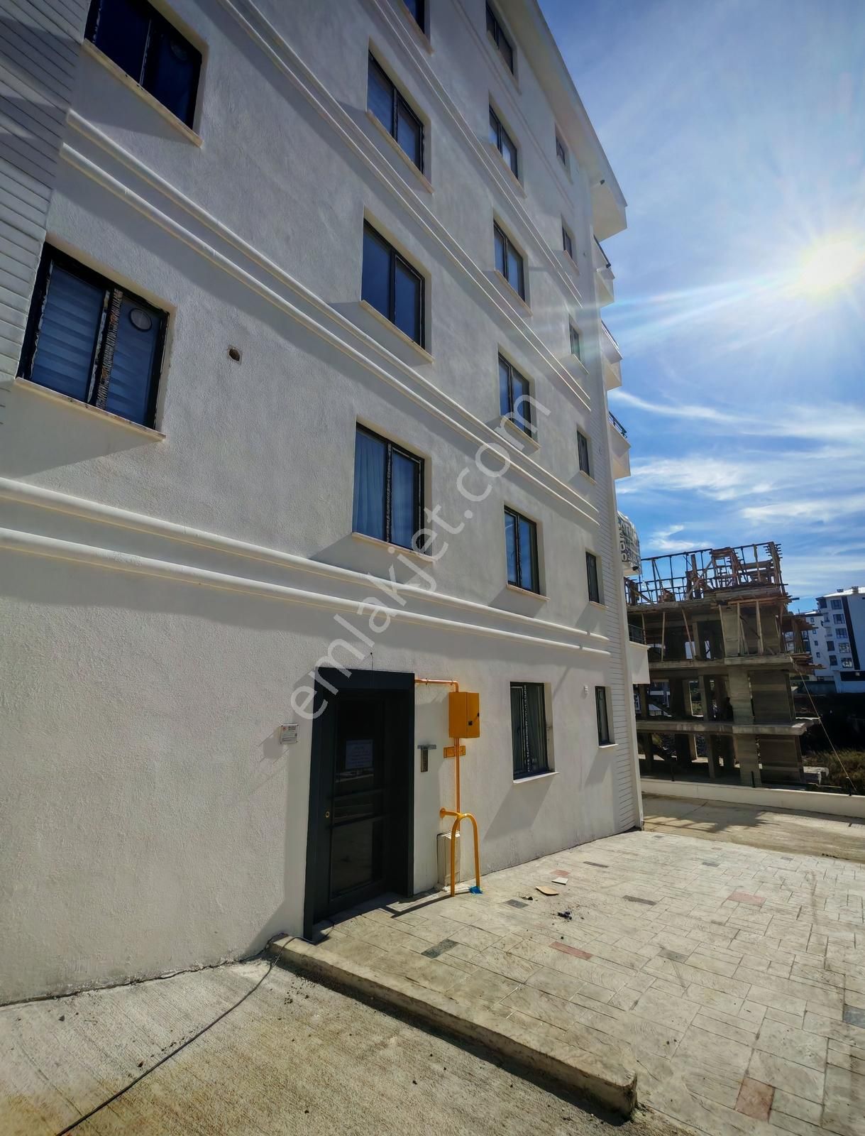 Körfez-iskanlı-sıfır-geniş Ve Ferah Satılık 1+1 Daire - Görsel 17