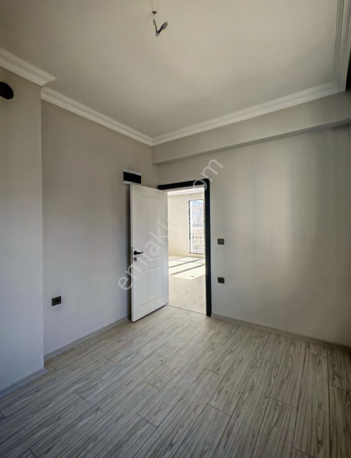 Körfez-iskanlı-sıfır-geniş Ve Ferah Satılık 1+1 Daire - Görsel 7