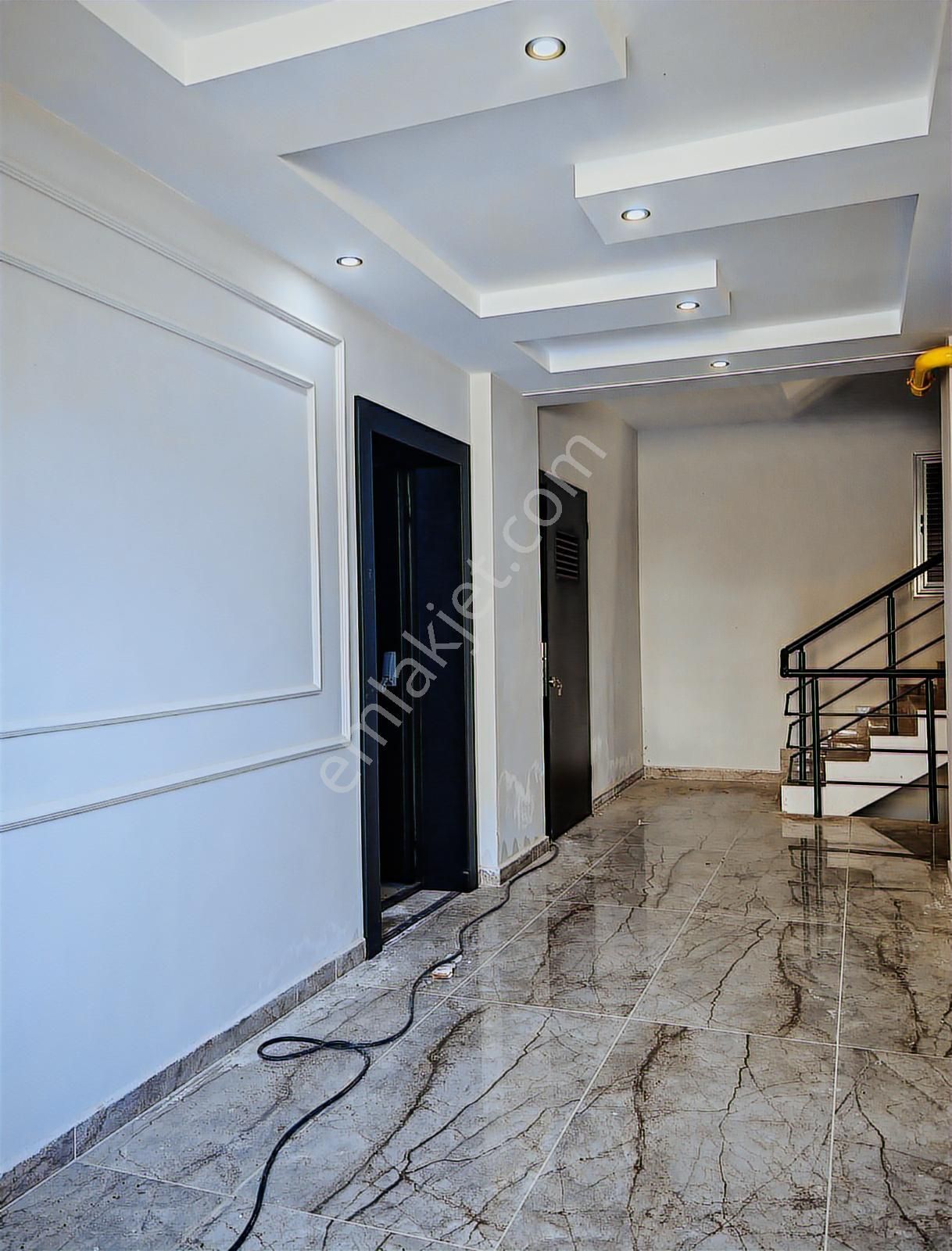 Körfez-iskanlı-sıfır-geniş Ve Ferah Satılık 1+1 Daire - Görsel 24