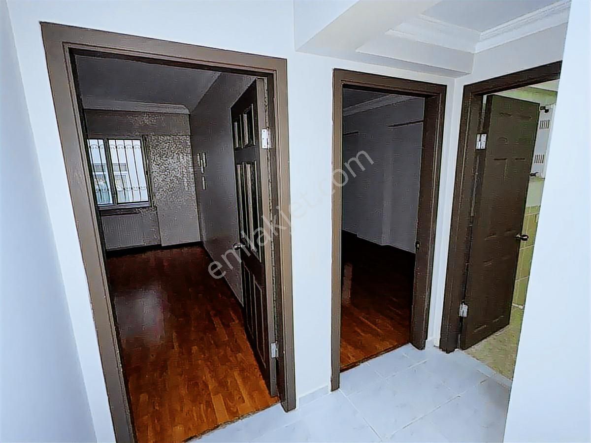 Bulgurlu Cumhuriyet Mh. Libadiye Yakın 2+1 90m2 Kapalı Otoparklı - Görsel 2