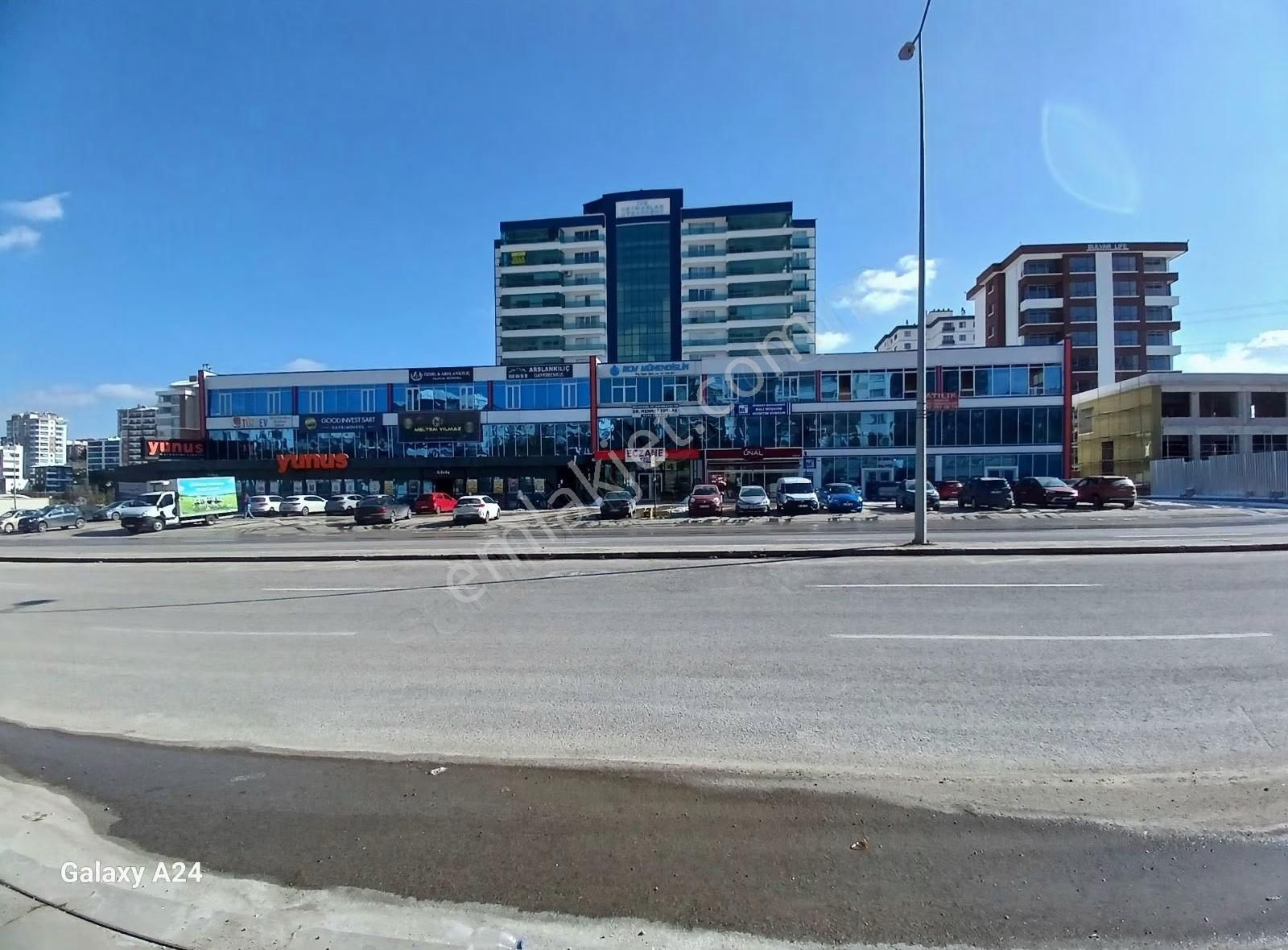 Çıtırık'tan Bağlıca Bulv. 3 Kiracılı 3 Katlı Satılık Dükkanlar - Görsel 24