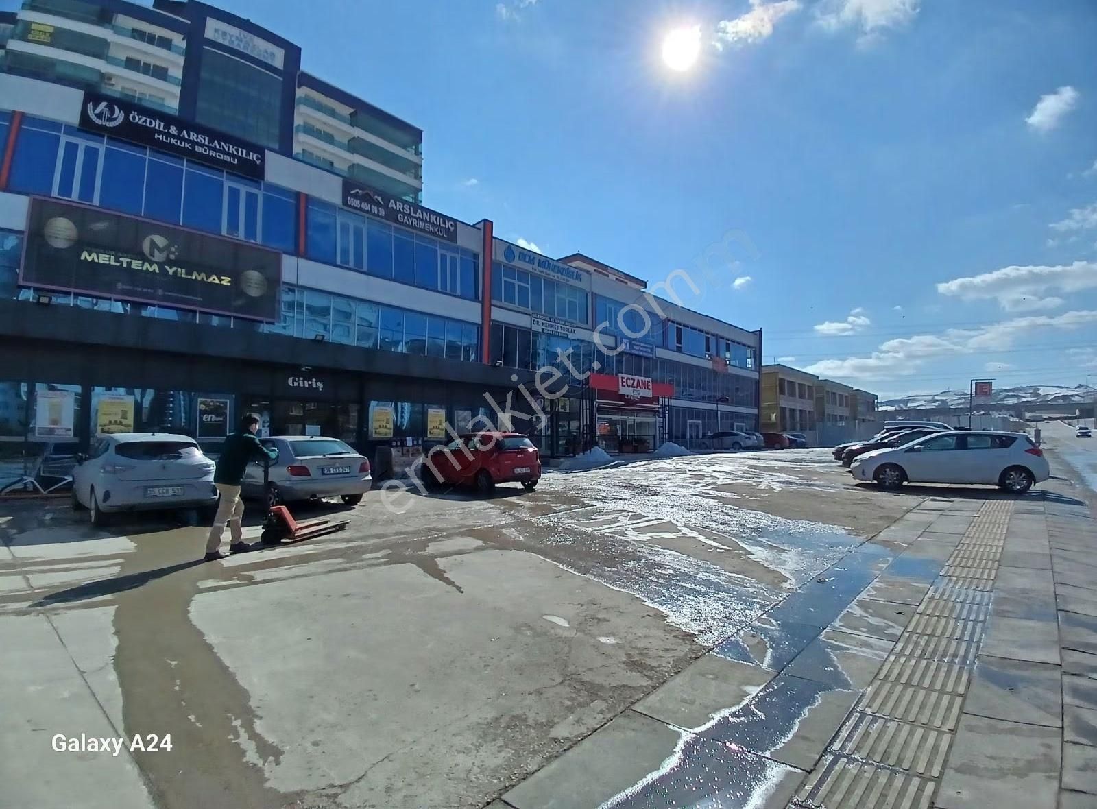 Çıtırık'tan Bağlıca Bulv. 3 Kiracılı 3 Katlı Satılık Dükkanlar - Görsel 21