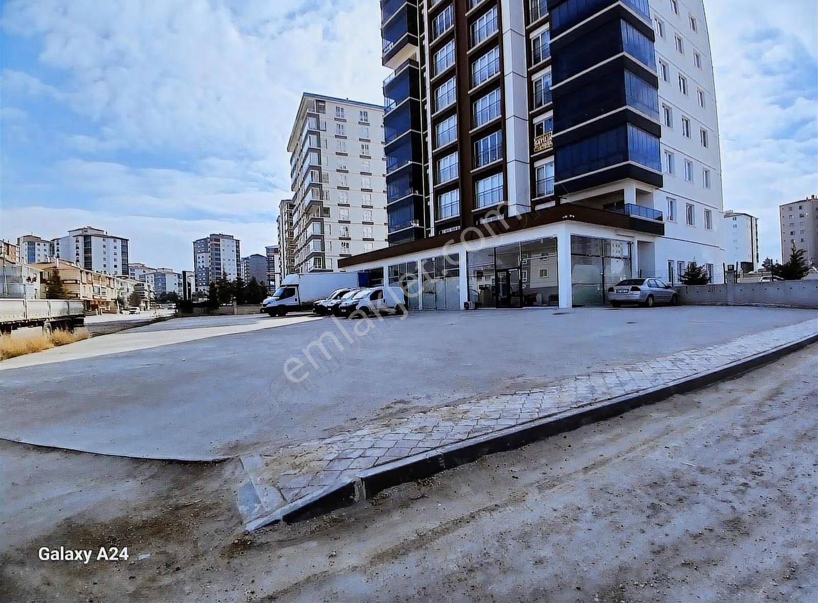 Çıtırık'tan Sincan Saraycıkta Kurumsal Kiracılı Satılık Dükkan - Görsel 3