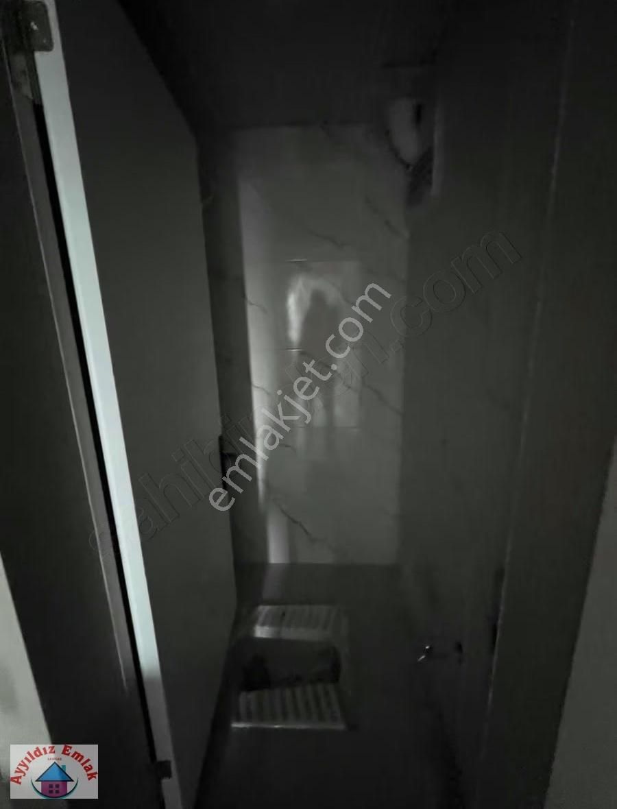 Cumhuriyet Mahallesi Yol Cepheli 2+1 - Görsel 4