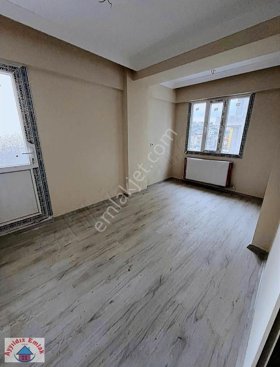 Cumhuriyet Mahallesi Yol Cepheli 2+1 - Görsel 8