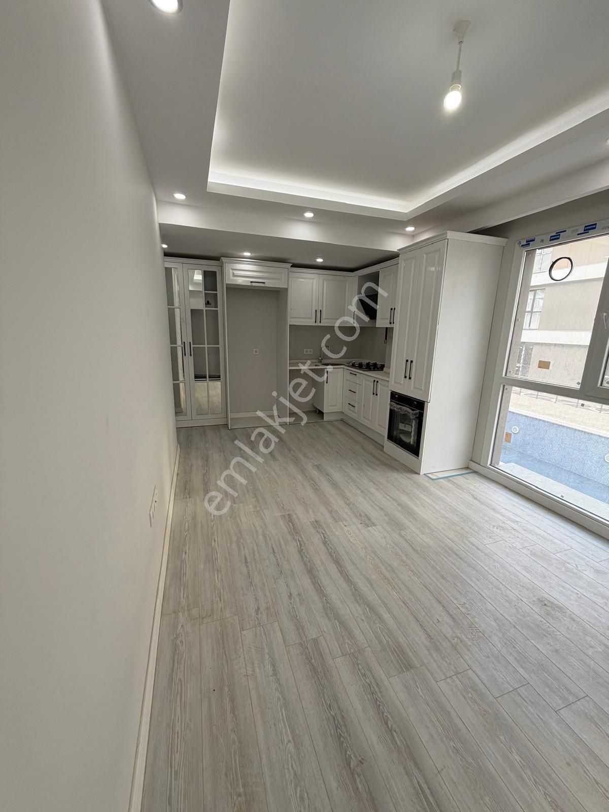 Korkmaz Gayrimenkulden Kiralık Lüks Havuzlu 1+1 Daire - Görsel 12
