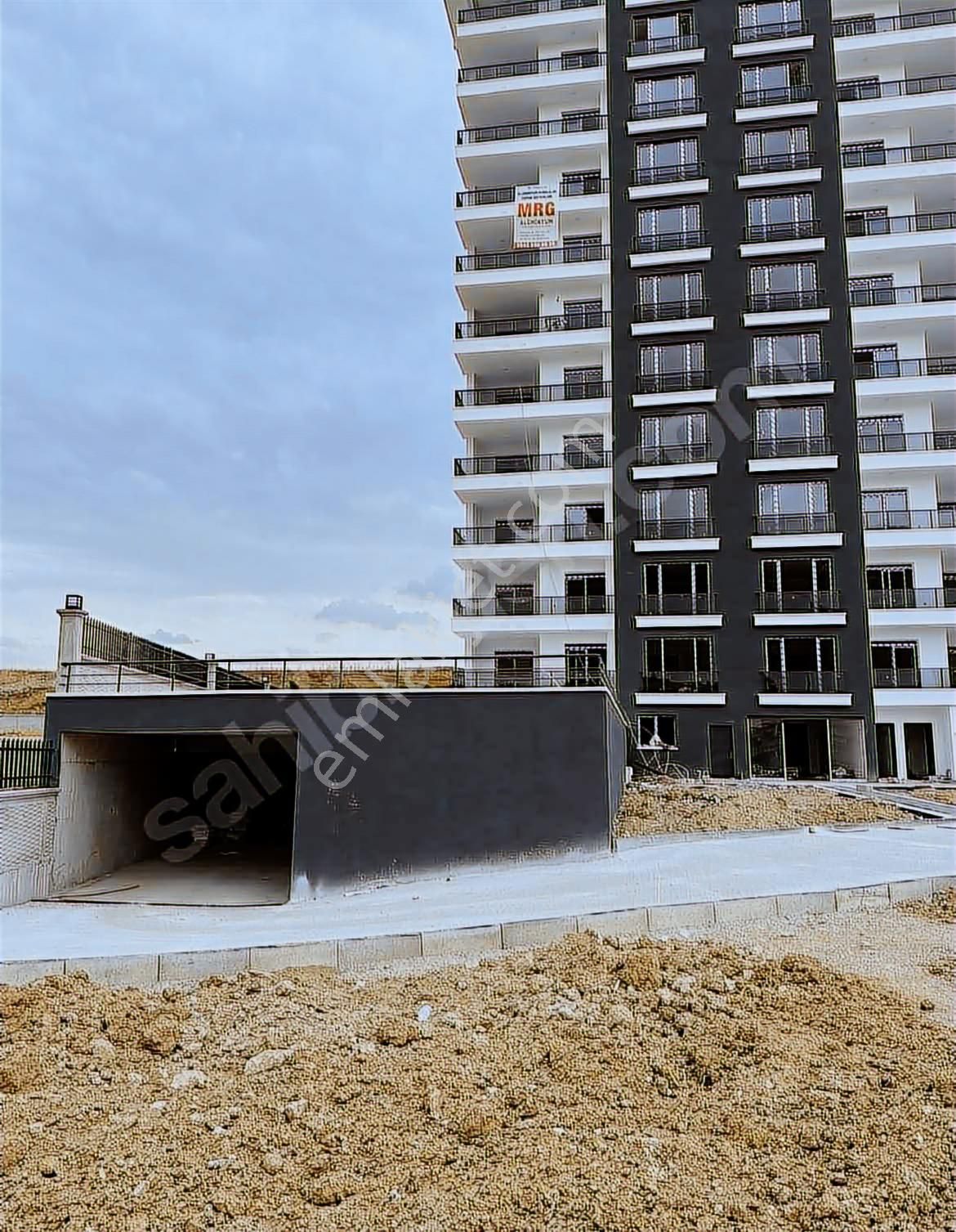 Susuzda Satılık Site İçerisinde Geniş 4+1 Daire Fırsat - Görsel 13