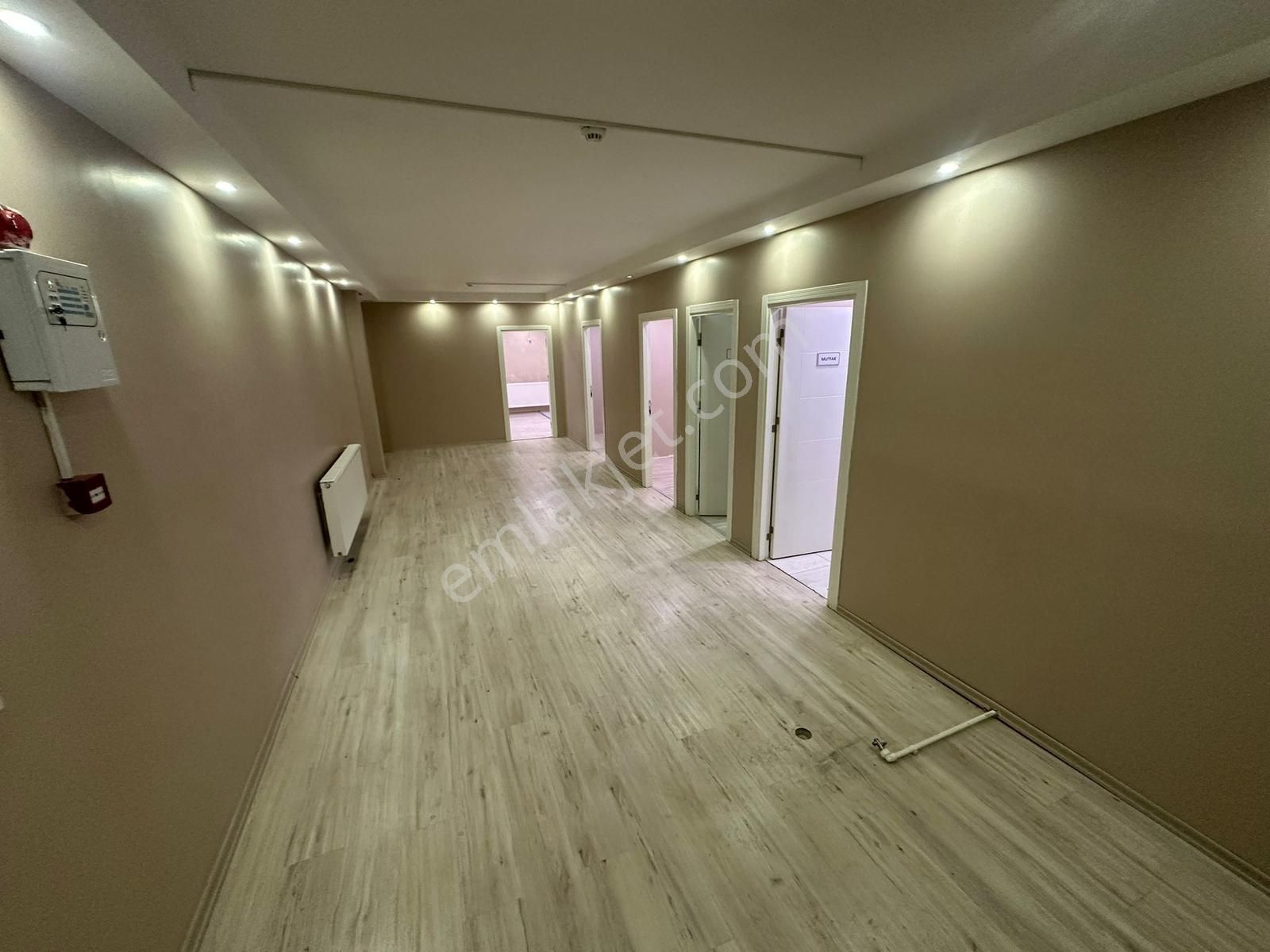 Beykent Vista4 Resıdence Kiralık Dükkan 3 Katlı İçi Yapılı - Görsel 6