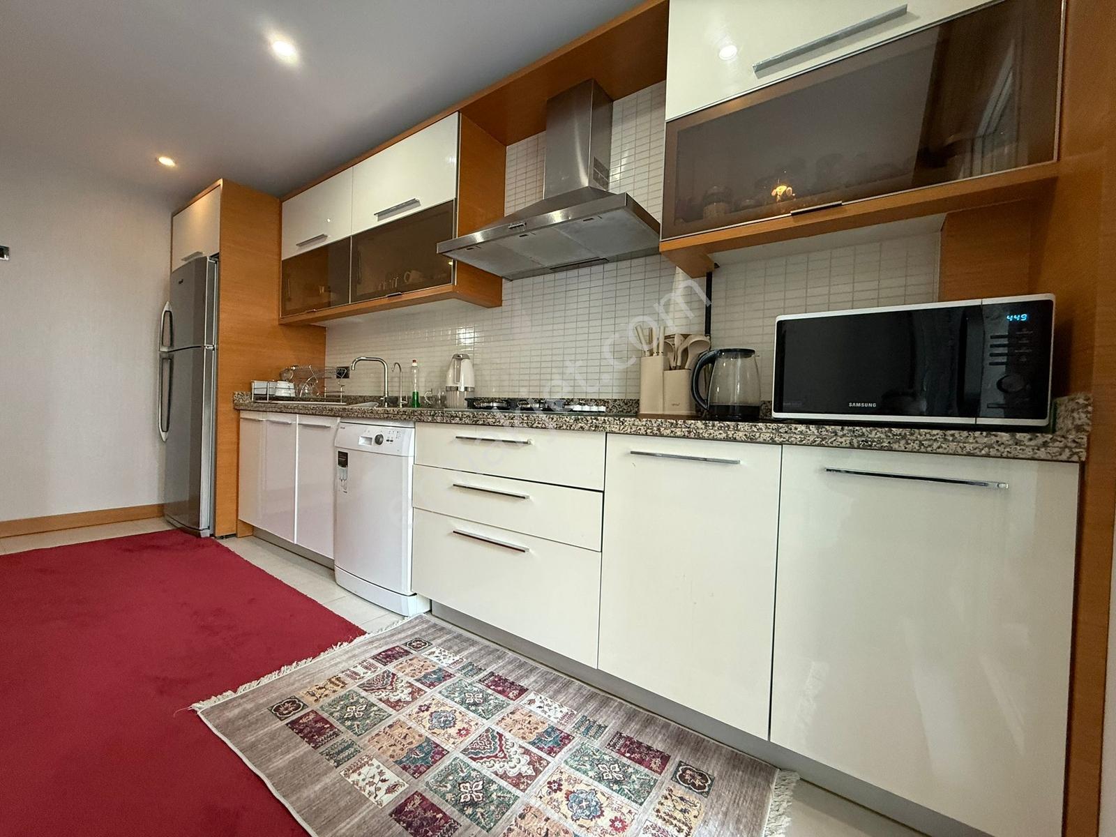 Beykent Merkez Vista4 Resıdencede Teraslı Eşyalı Daire Satılık - Görsel 16