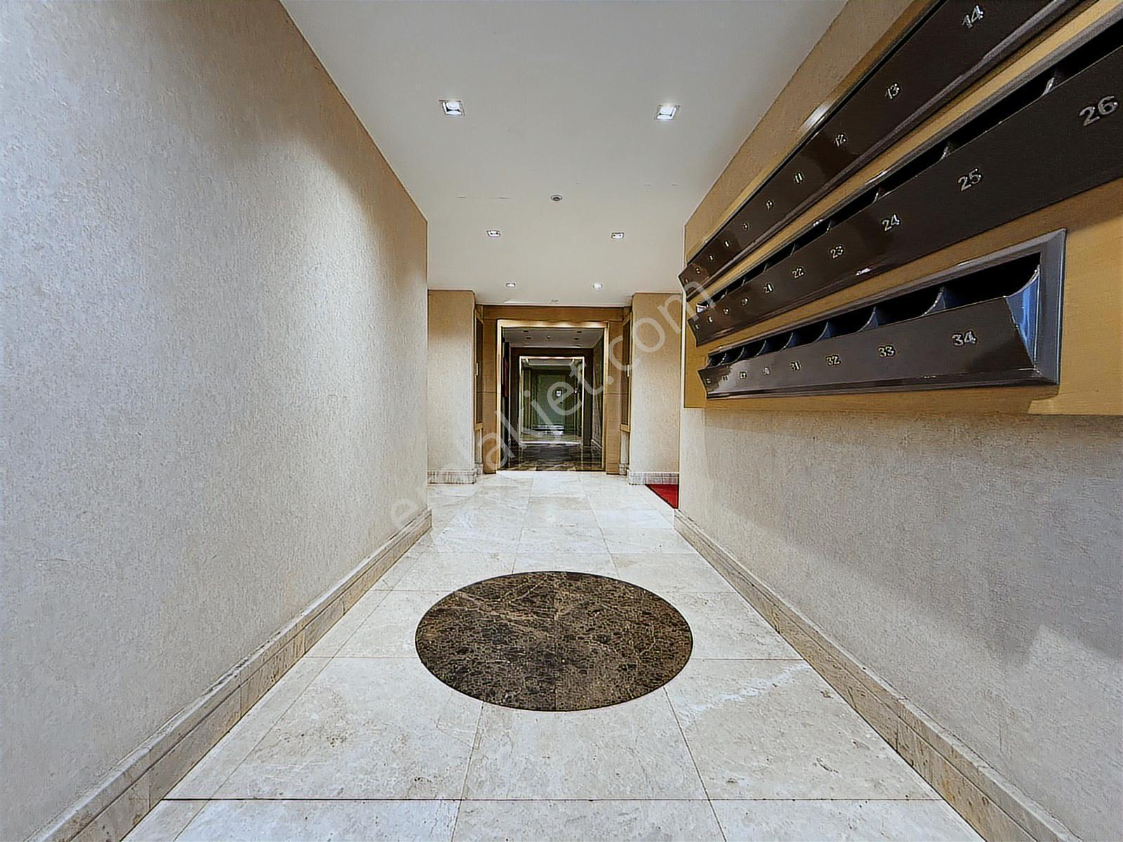 Beykent Merkez Vista4 Resıdencede Teraslı Eşyalı Daire Satılık - Görsel 3
