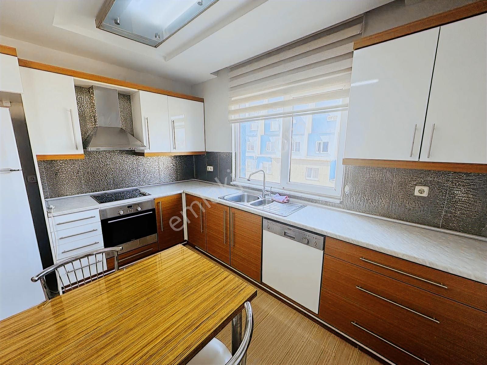 Pw Plus'tan 29 Ekim Karina Evlerinde 3+1 Kiralık Daire - Görsel 24