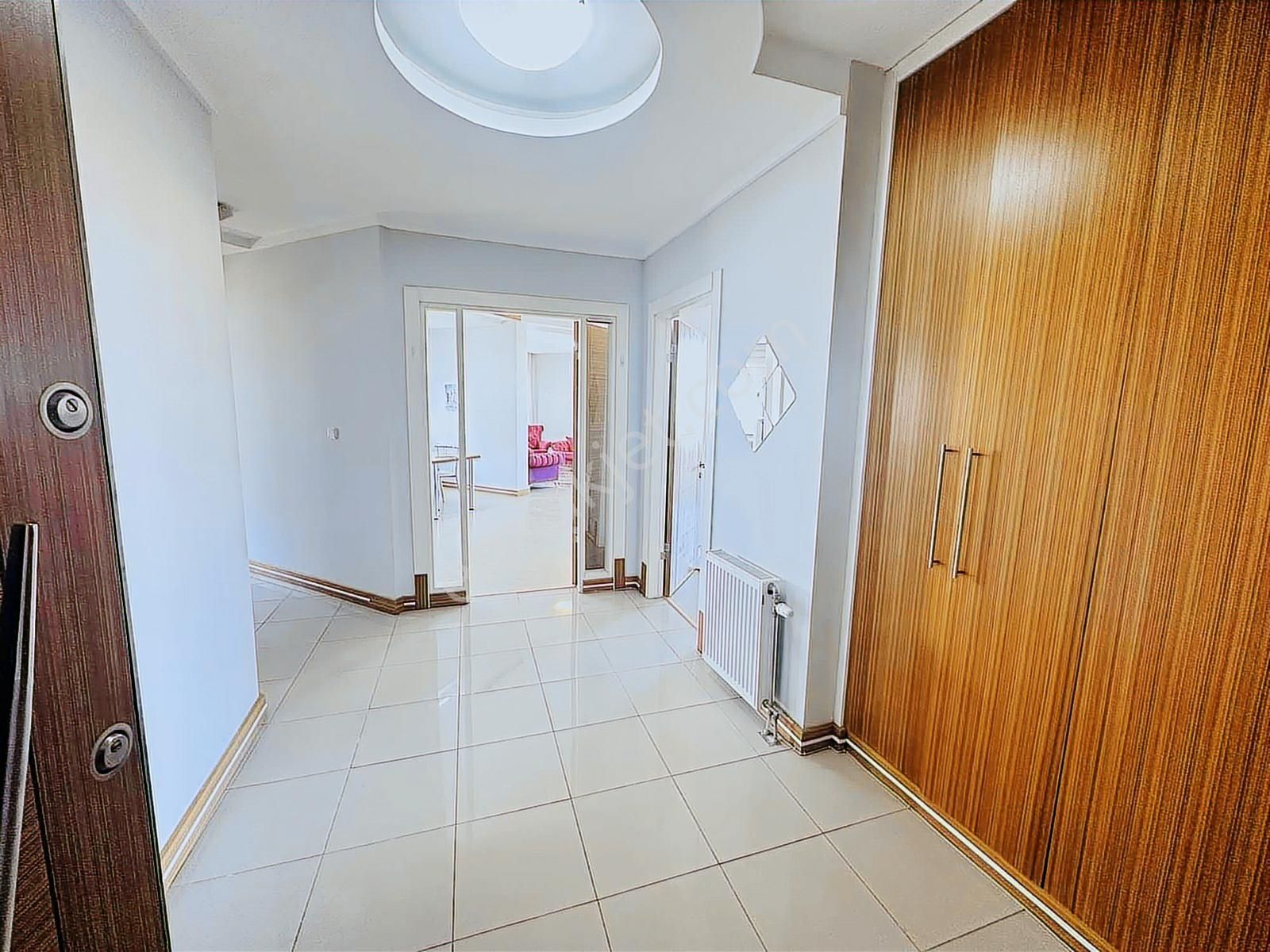 Pw Plus'tan 29 Ekim Karina Evlerinde 3+1 Kiralık Daire - Görsel 4