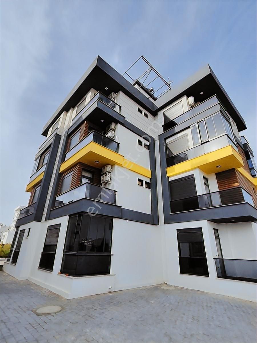 Kepez Ayanoğlunda Tramvaya Yakın Havuzlu 2+1 Kiralık Daire - Görsel 27