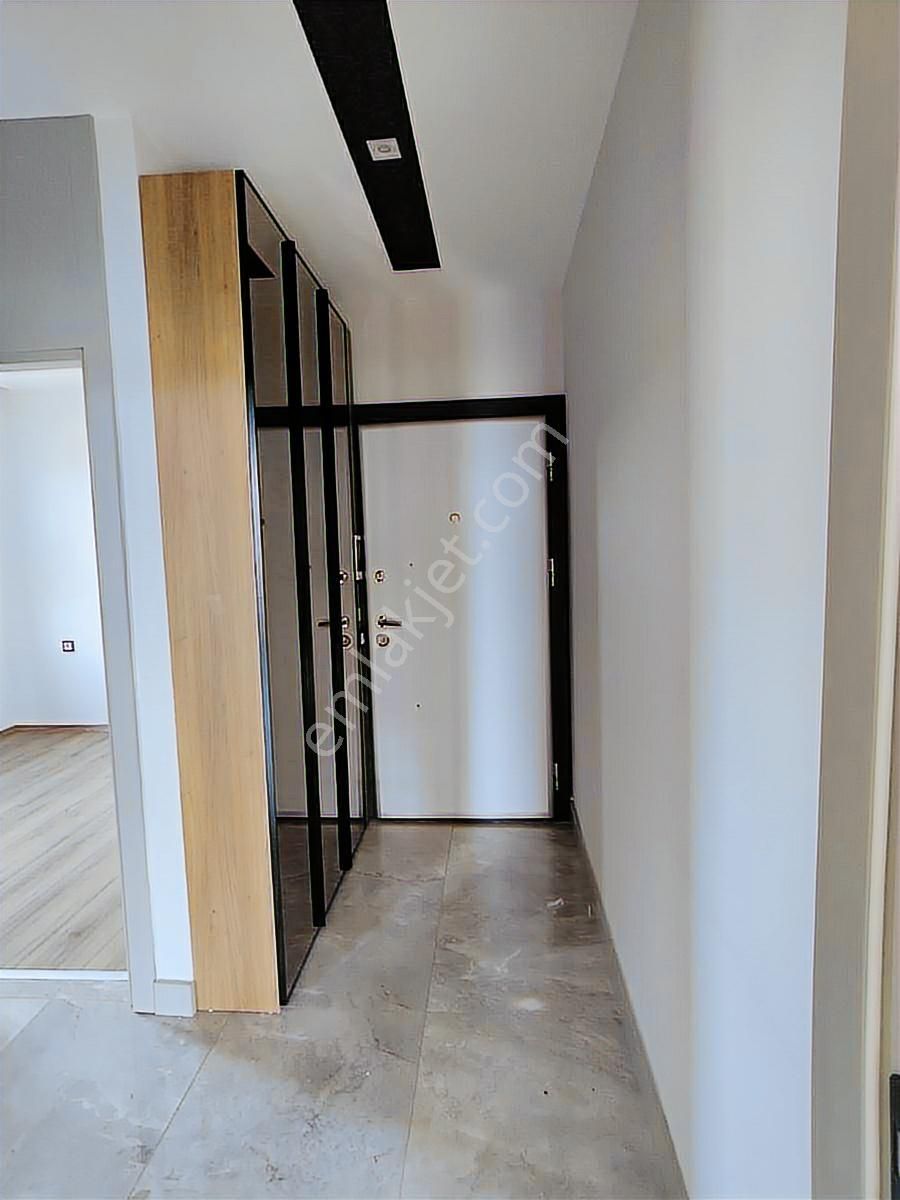 Kepez Ayanoğlunda Tramvaya Yakın Havuzlu 2+1 Kiralık Daire - Görsel 17