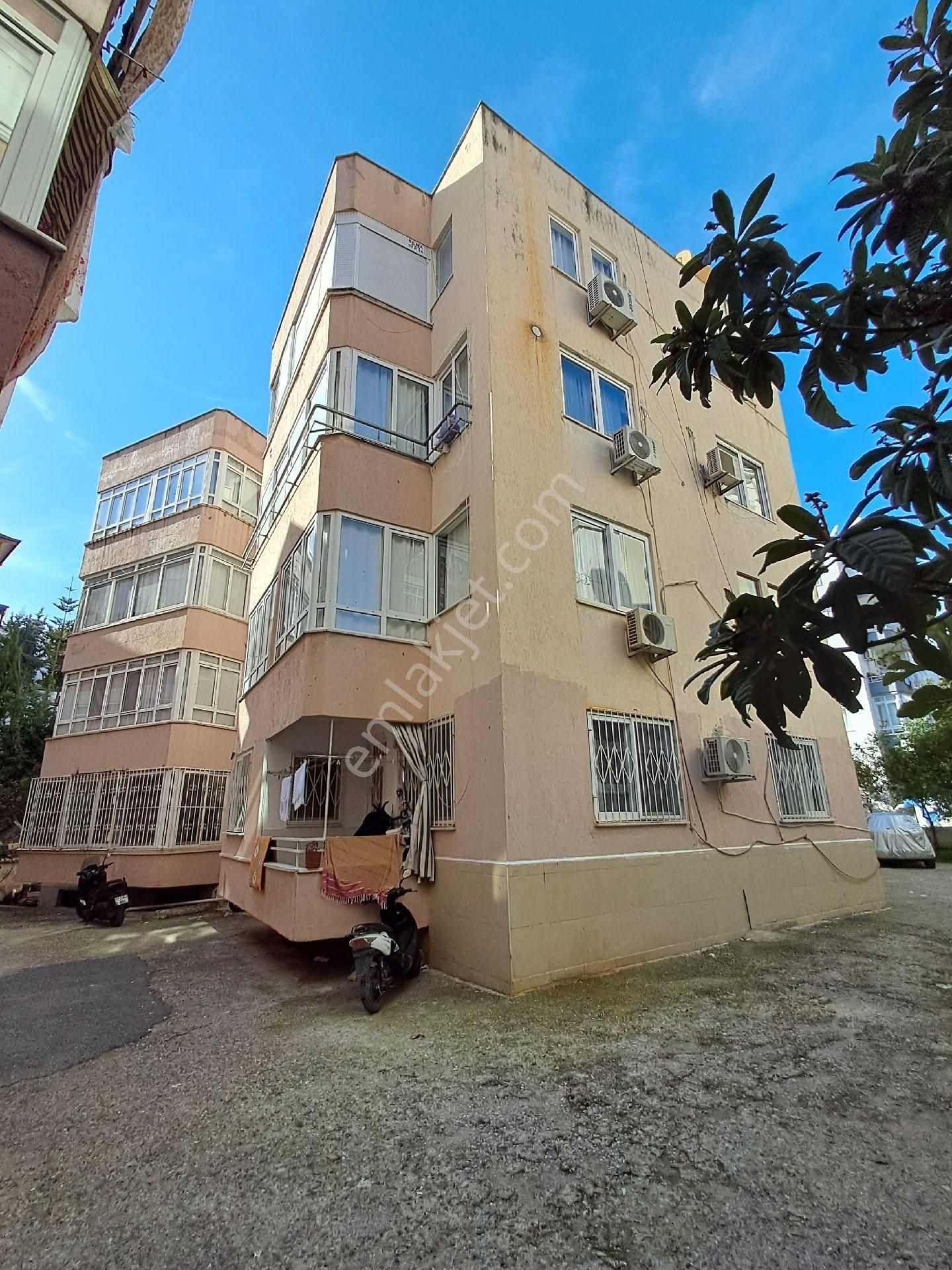 2+1 Satılık Ayrı Mutfak