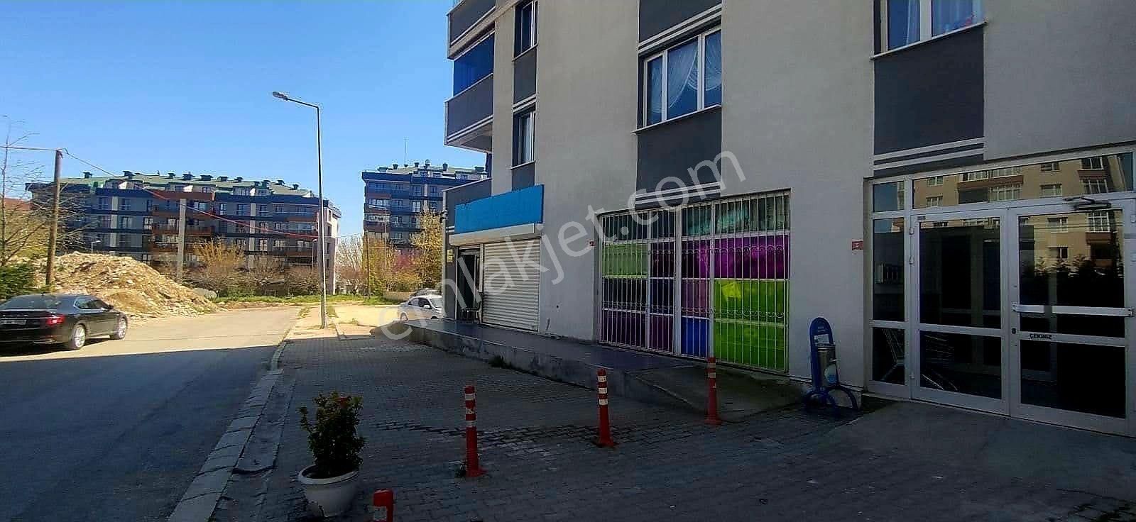 Büyükçekmece Çok Merkezi Konumda Satılık Dükkan - Görsel 14