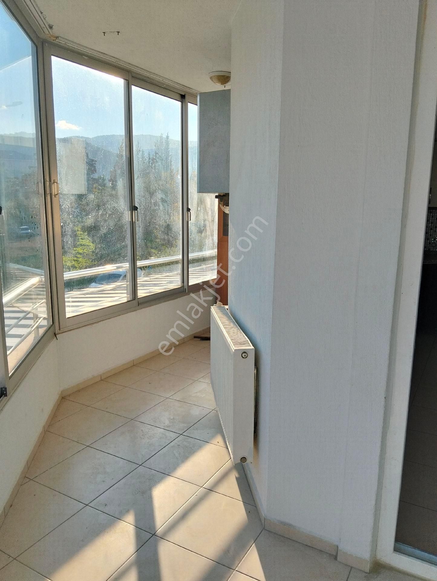 Patlangıçta Kiralık 2+1 Kaloriferli Daire - Görsel 7