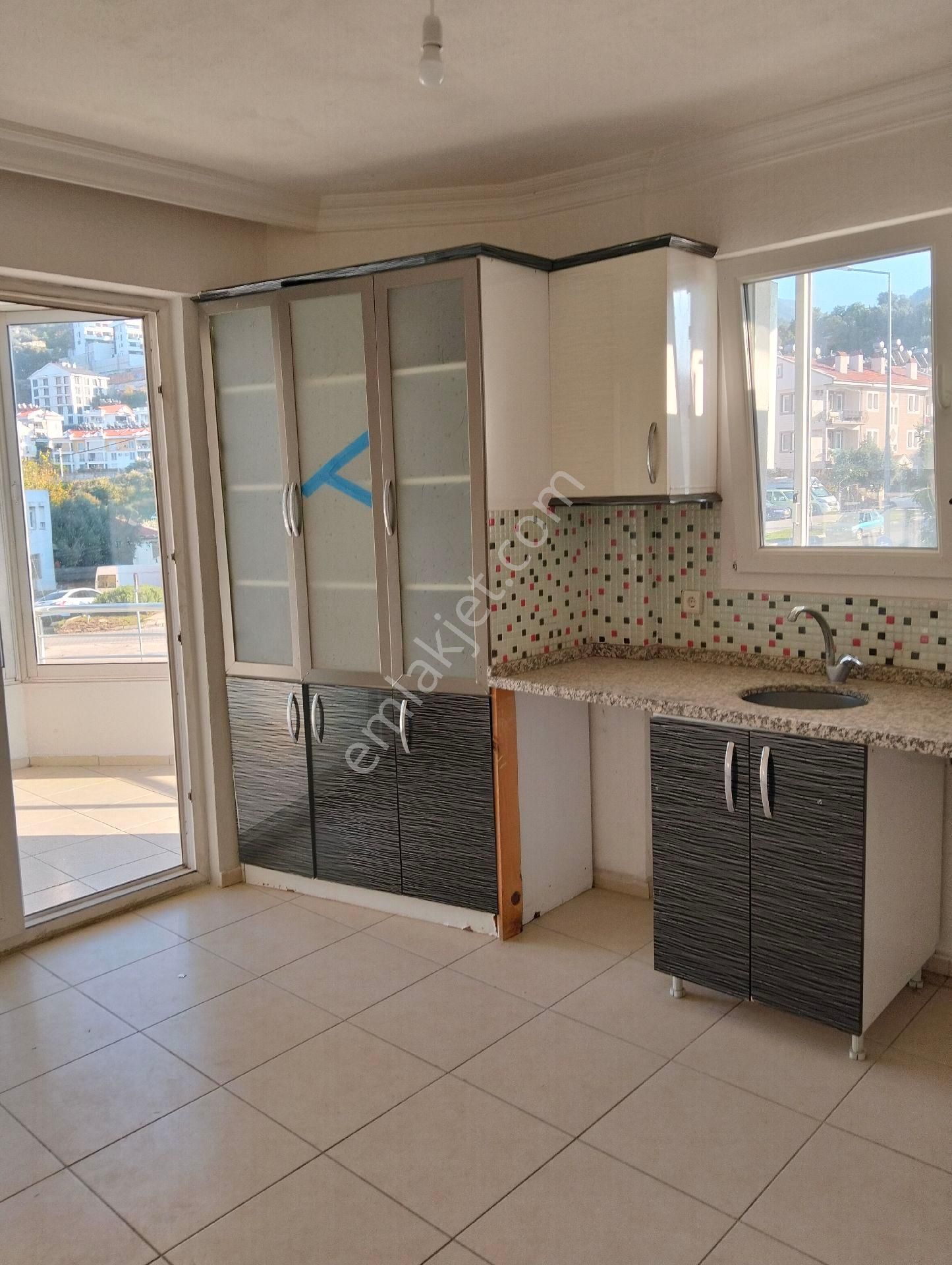 Patlangıçta Kiralık 2+1 Kaloriferli Daire - Görsel 6