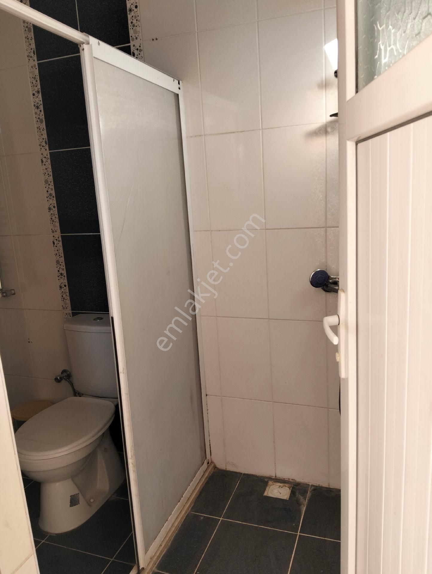 Patlangıçta Kiralık 2+1 Kaloriferli Daire - Görsel 12