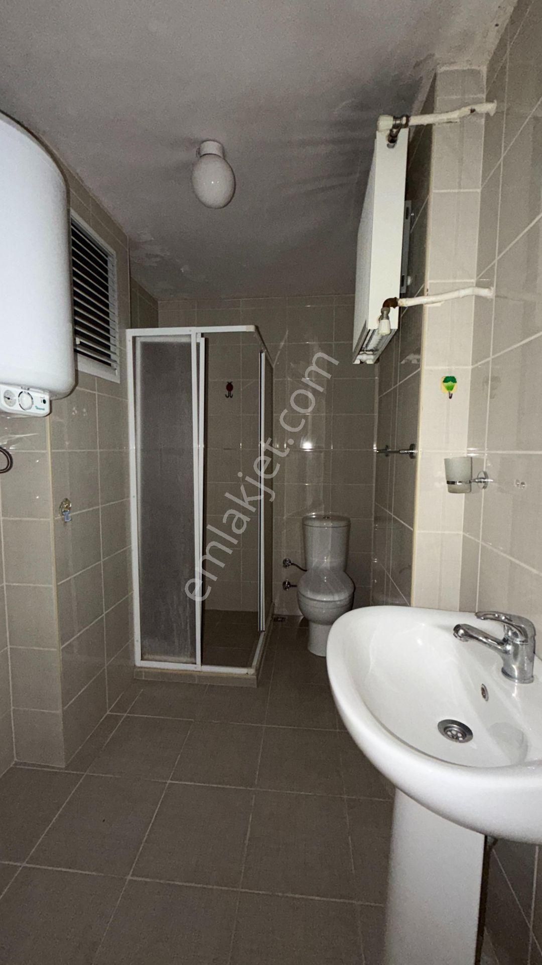 Göztepe'de 90 M² 3+1 Çift Balkonlu Daire - Görsel 23