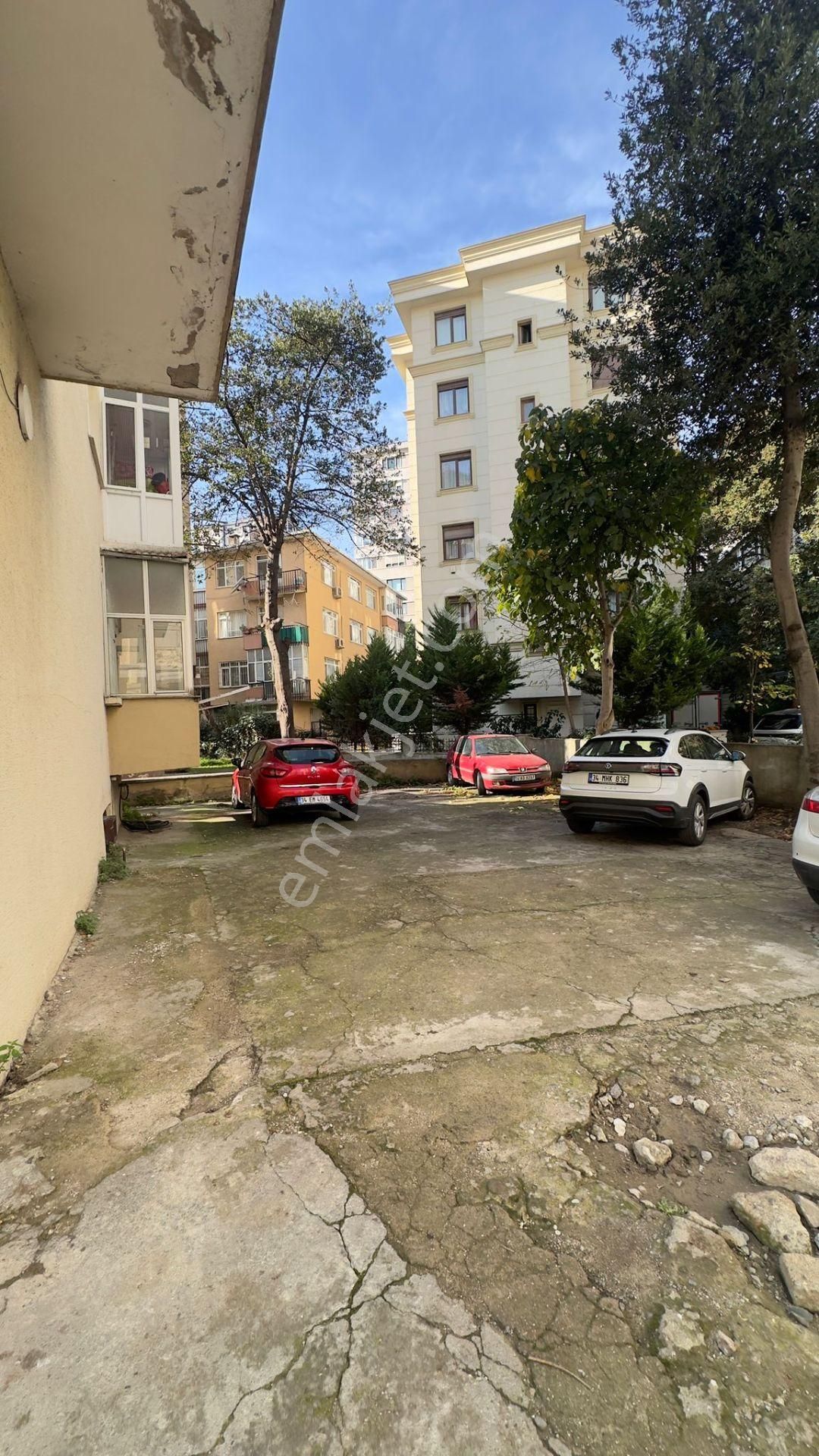 Göztepe'de 90 M² 3+1 Çift Balkonlu Daire - Görsel 29