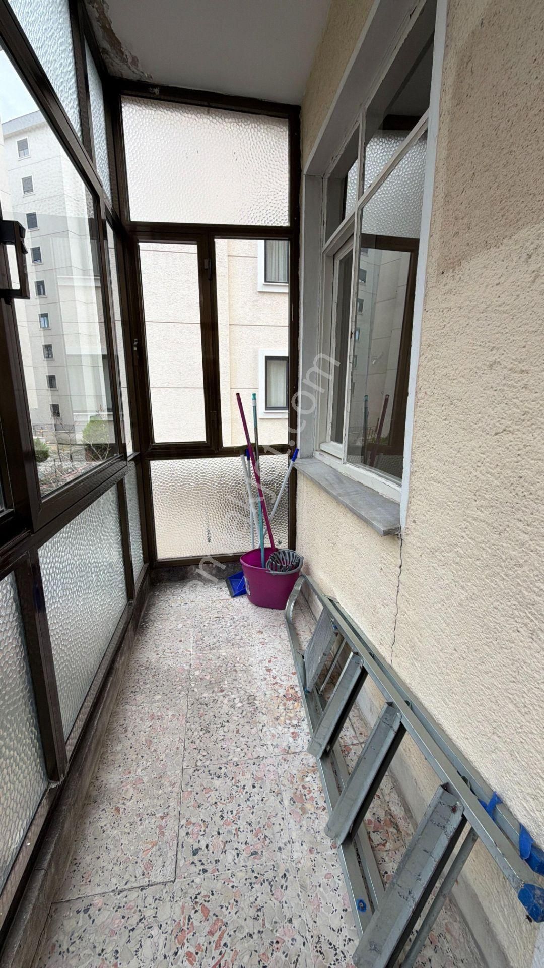 Göztepe'de 90 M² 3+1 Çift Balkonlu Daire - Görsel 27