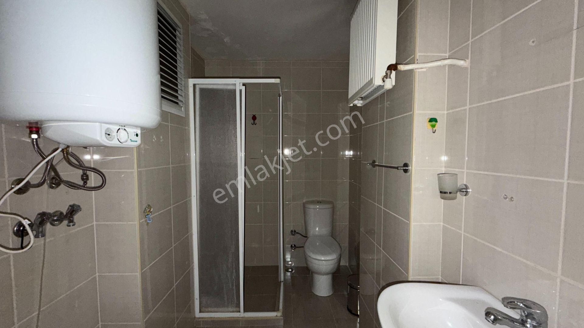 Göztepe'de 90 M² 3+1 Çift Balkonlu Daire - Görsel 26