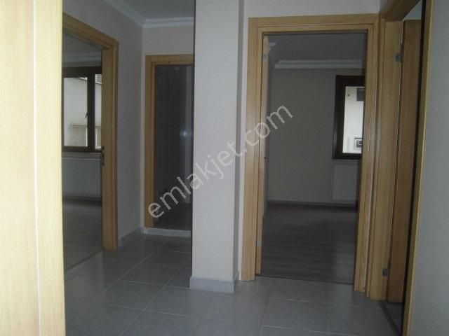 Akgün'den Harika Konumda Çift Wcli Kullanışlı-iskanlı Arakat 2+1 - Görsel 9