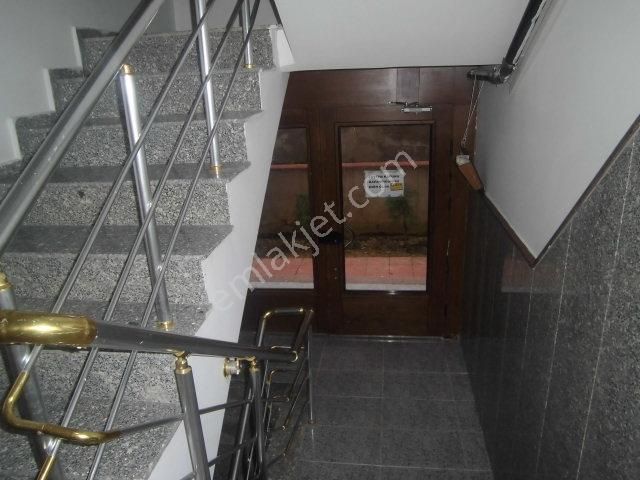 Akgün'den Harika Konumda Çift Wcli Kullanışlı-iskanlı Arakat 2+1 - Görsel 13